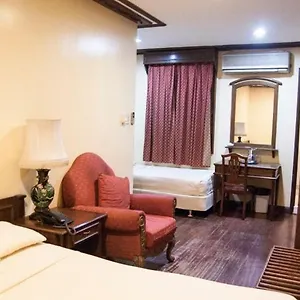Malate Pensionne Hotel