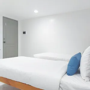 3* فندق Airobedz Makati - A Value